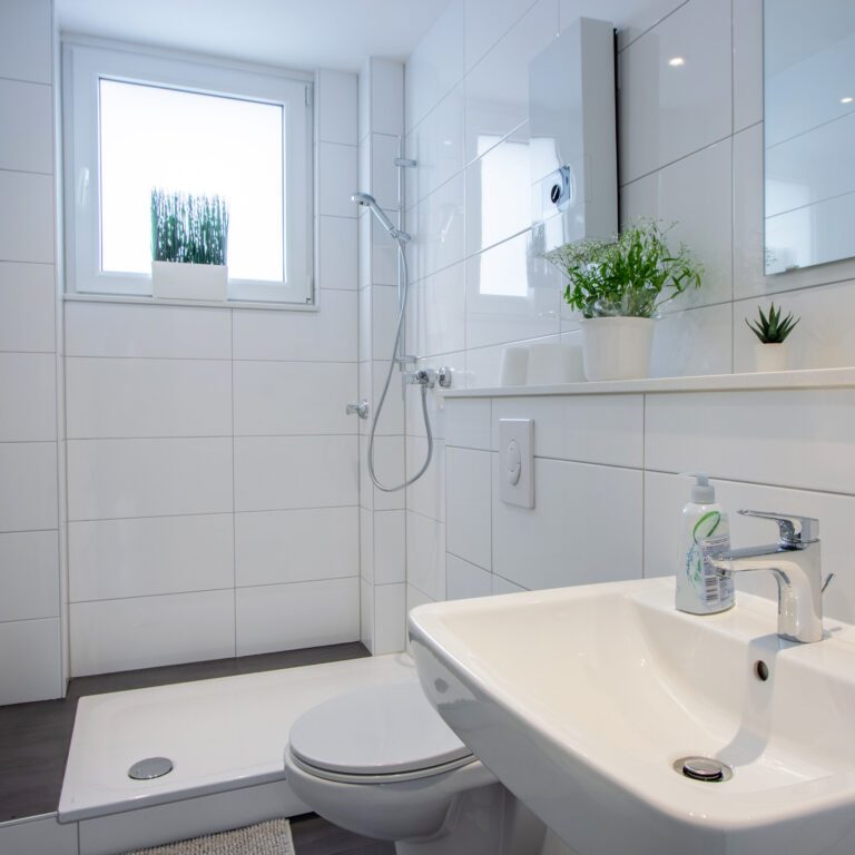 20230315_092403498_iOS