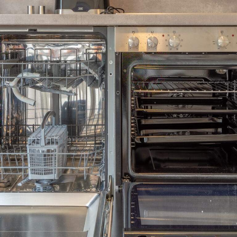 20230315_092403498_iOS