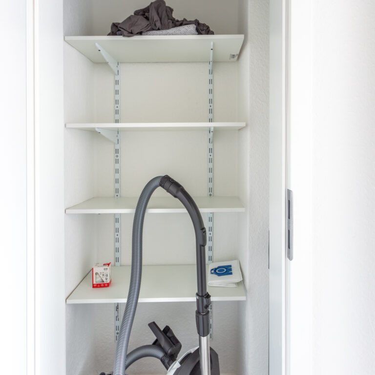 20230315_092403498_iOS